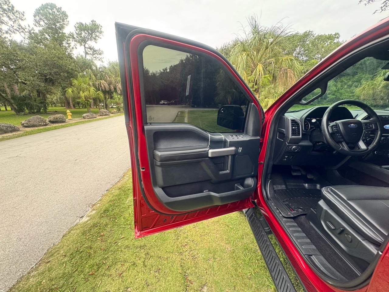 Ford F-150  2019