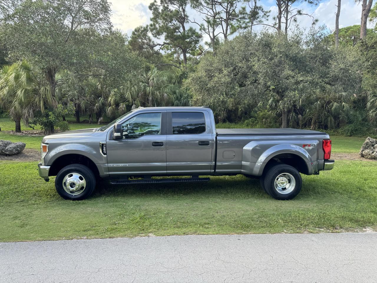 Ford Super Duty F-350 DRW  2021
