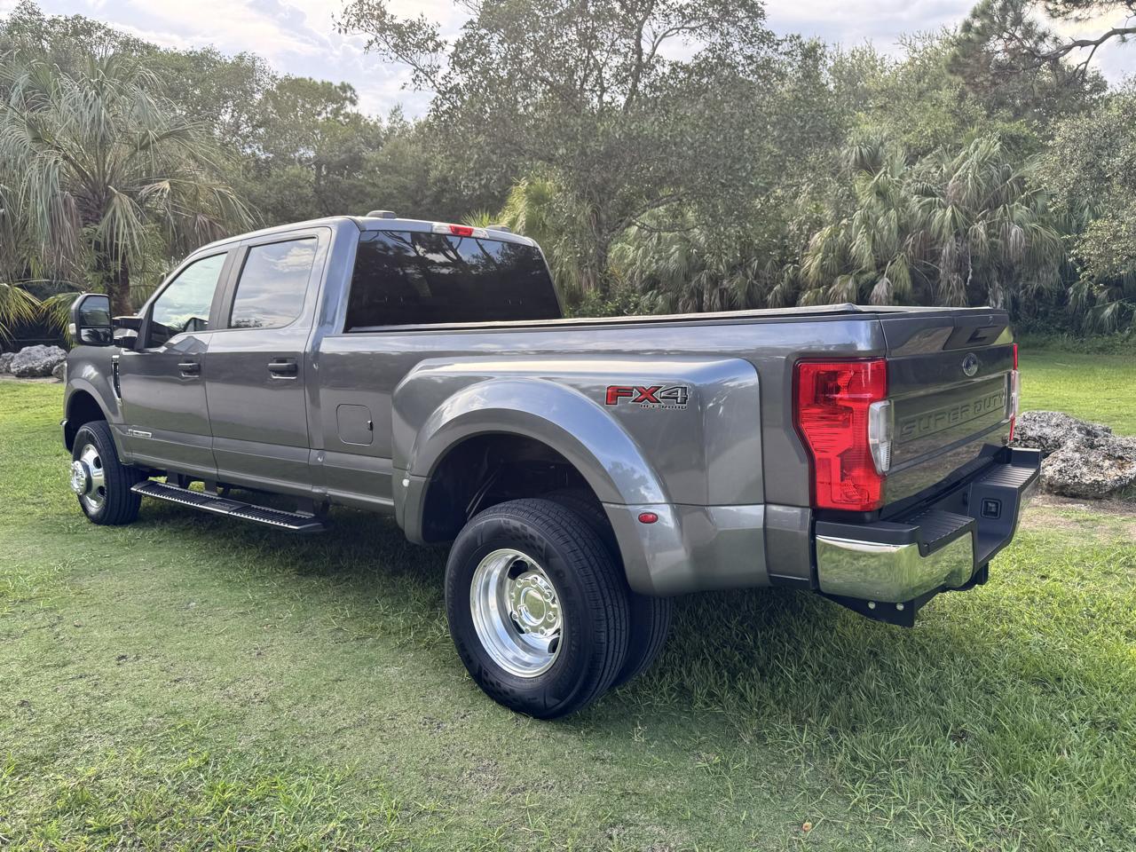 Ford Super Duty F-350 DRW  2021
