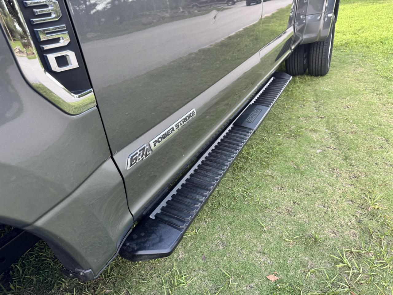 Ford Super Duty F-350 DRW  2021