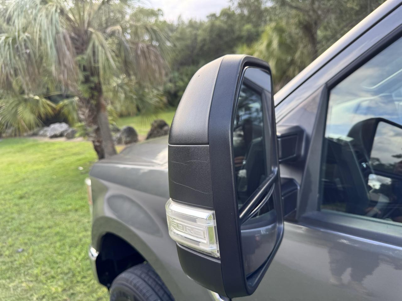 Ford Super Duty F-350 DRW  2021