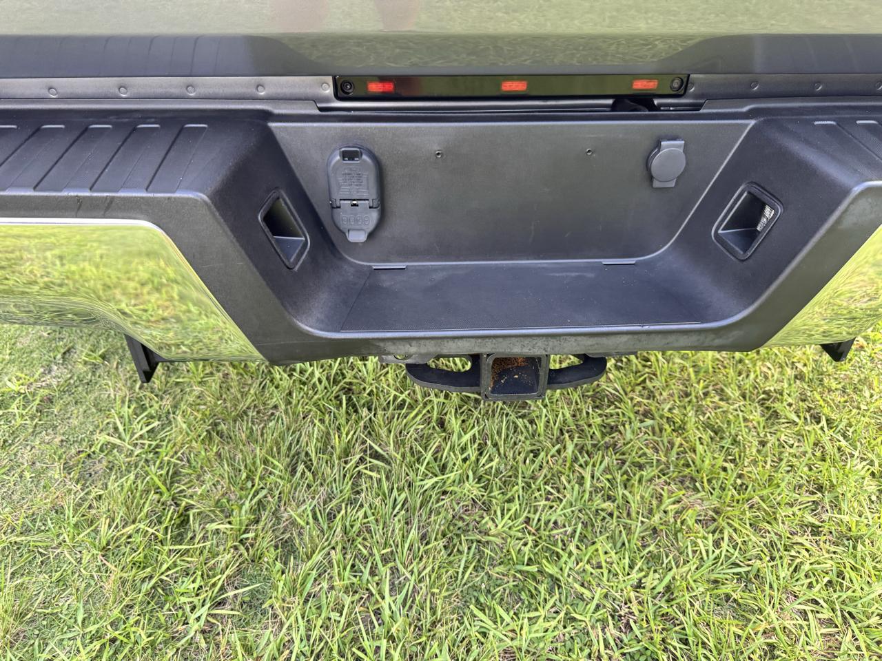 Ford Super Duty F-350 DRW  2021
