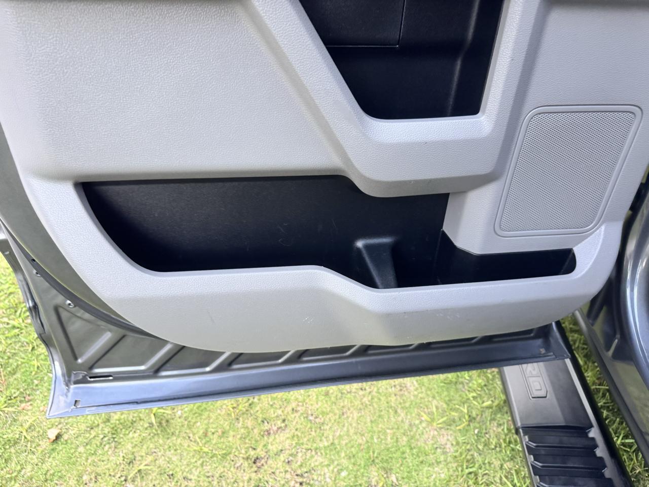 Ford Super Duty F-350 DRW  2021