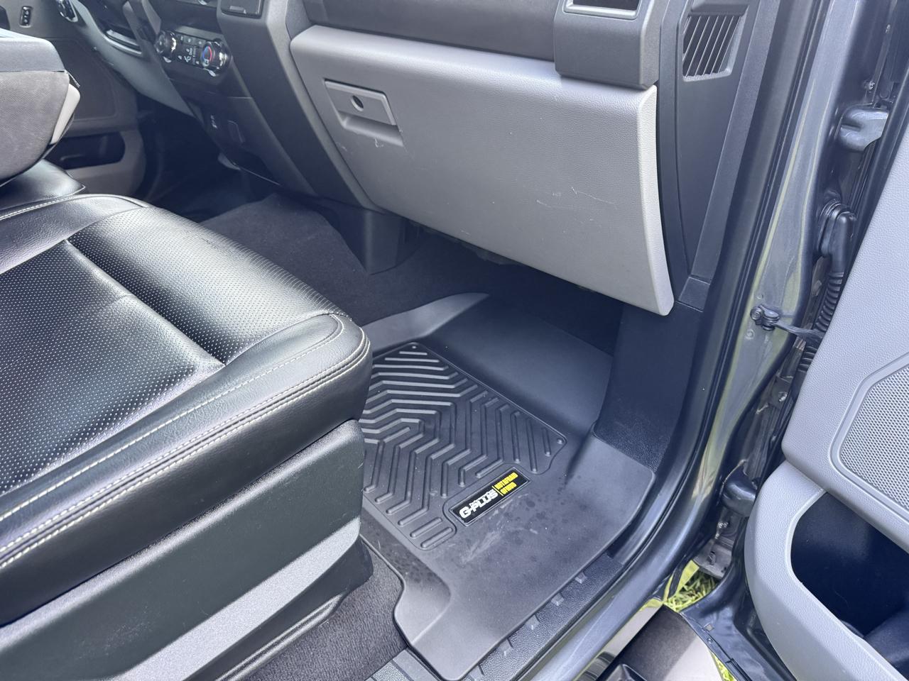 Ford Super Duty F-350 DRW  2021