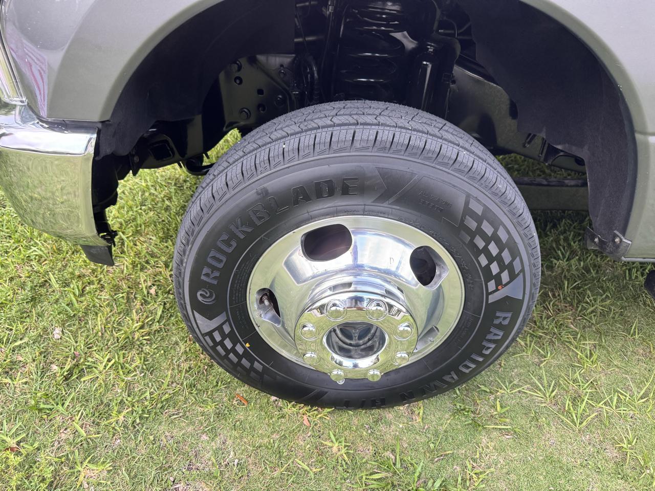 Ford Super Duty F-350 DRW  2021