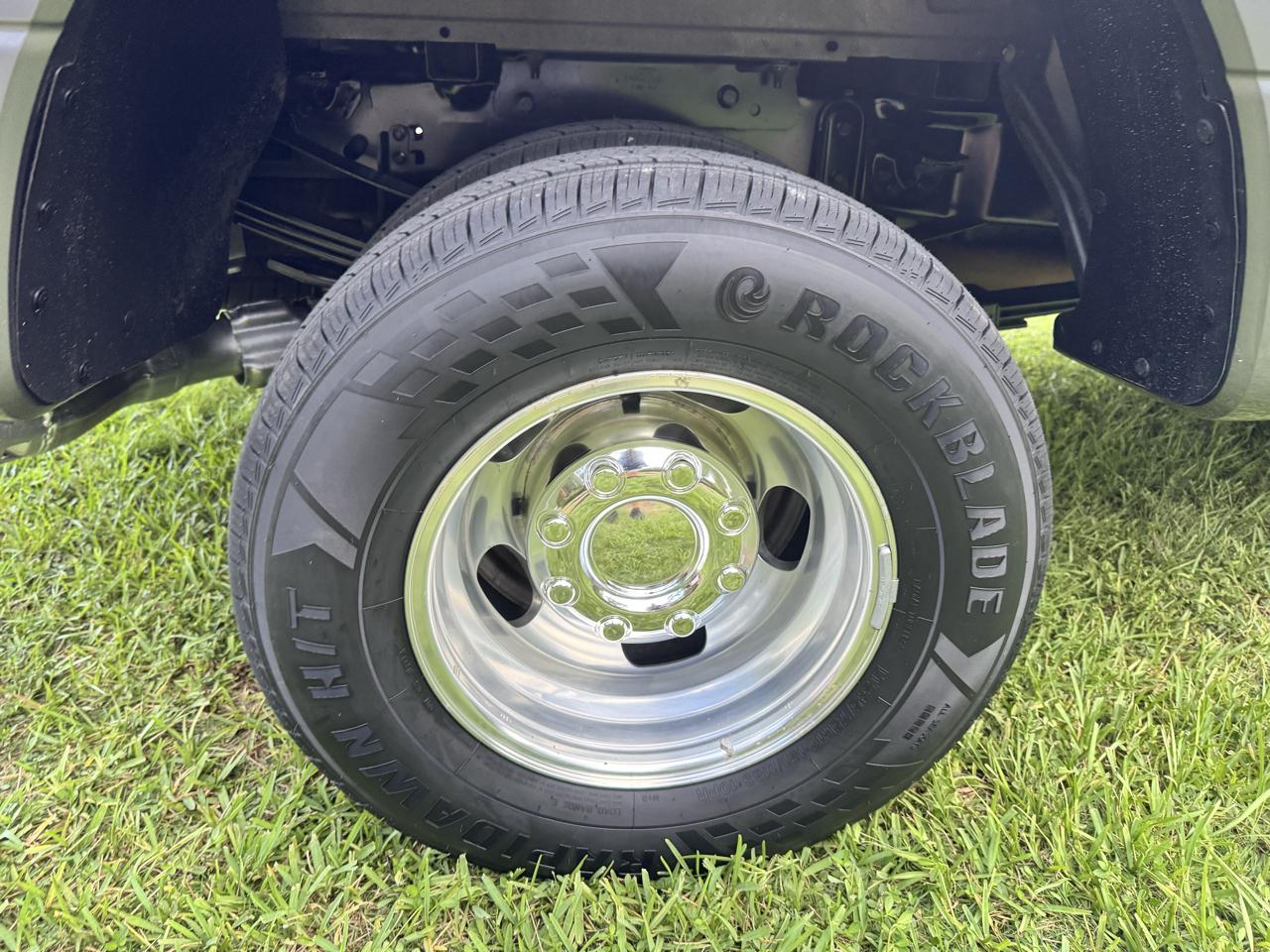 Ford Super Duty F-350 DRW  2021
