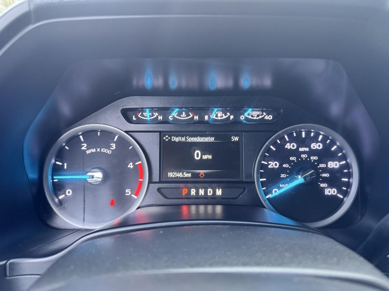 Ford Super Duty F-350 DRW  2021