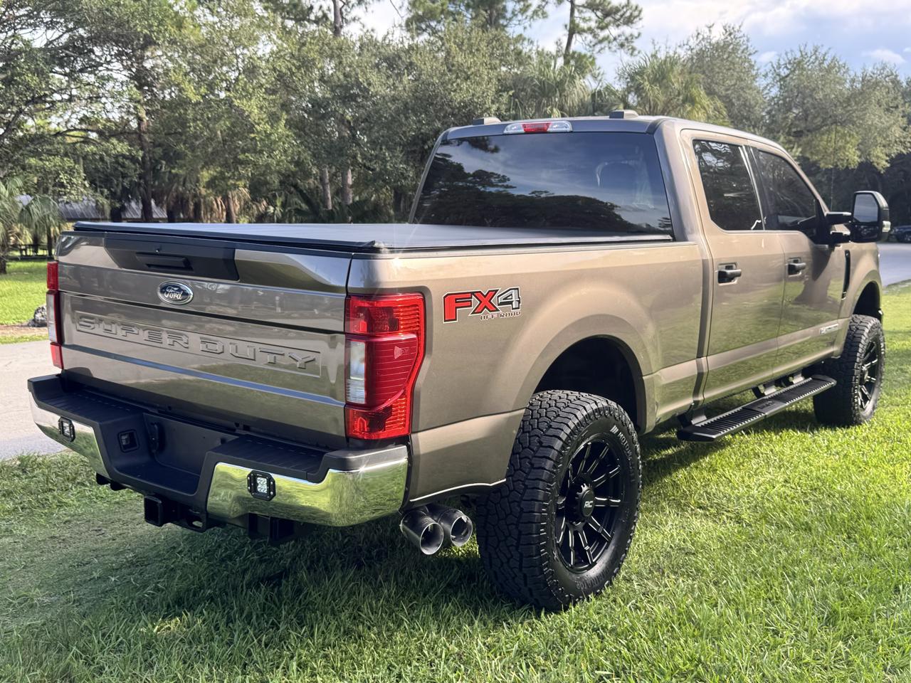 Ford Super Duty F-350 SRW  2021