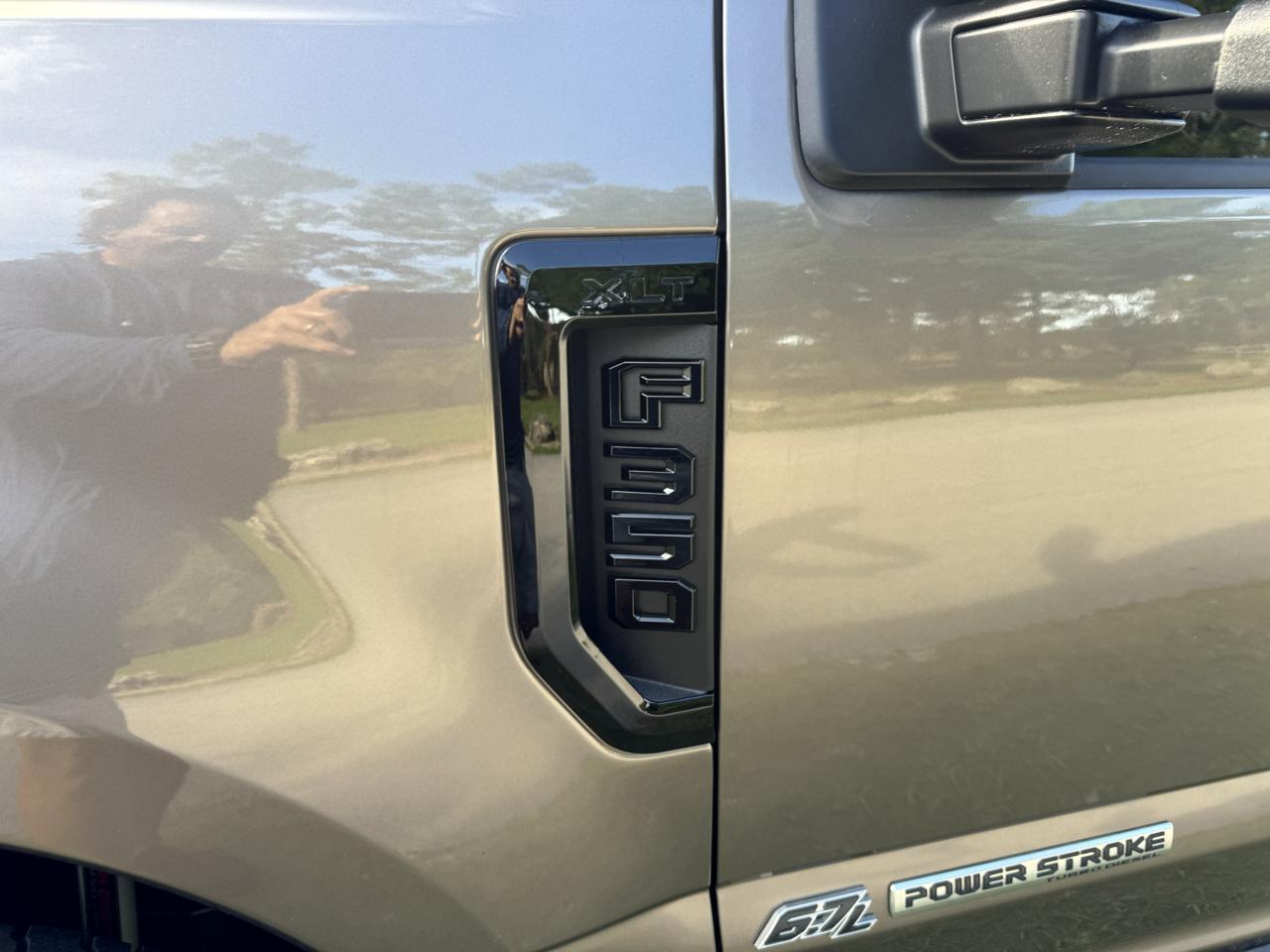 Ford Super Duty F-350 SRW  2021
