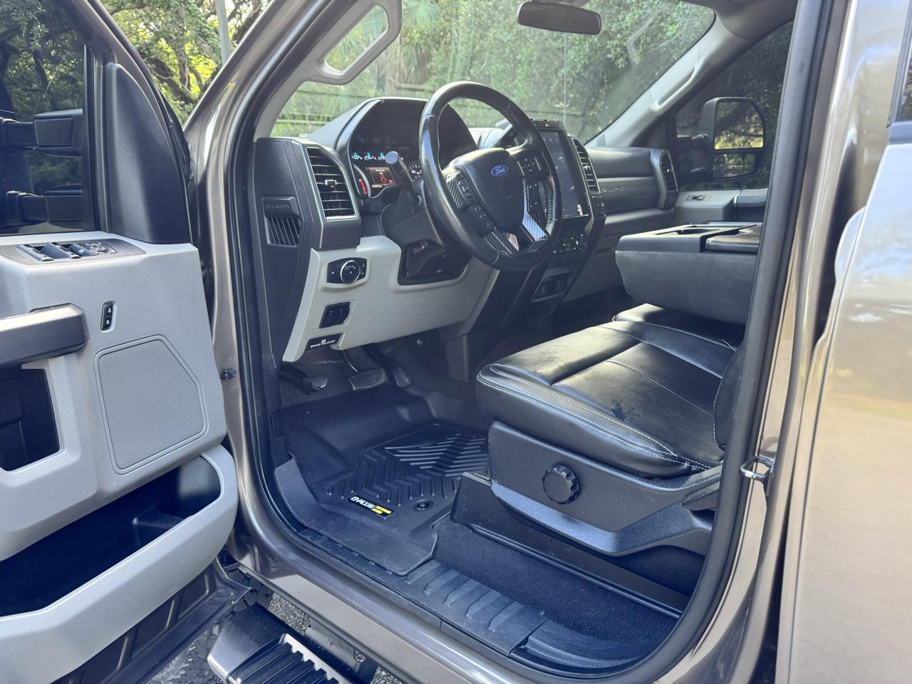 Ford Super Duty F-350 SRW  2021