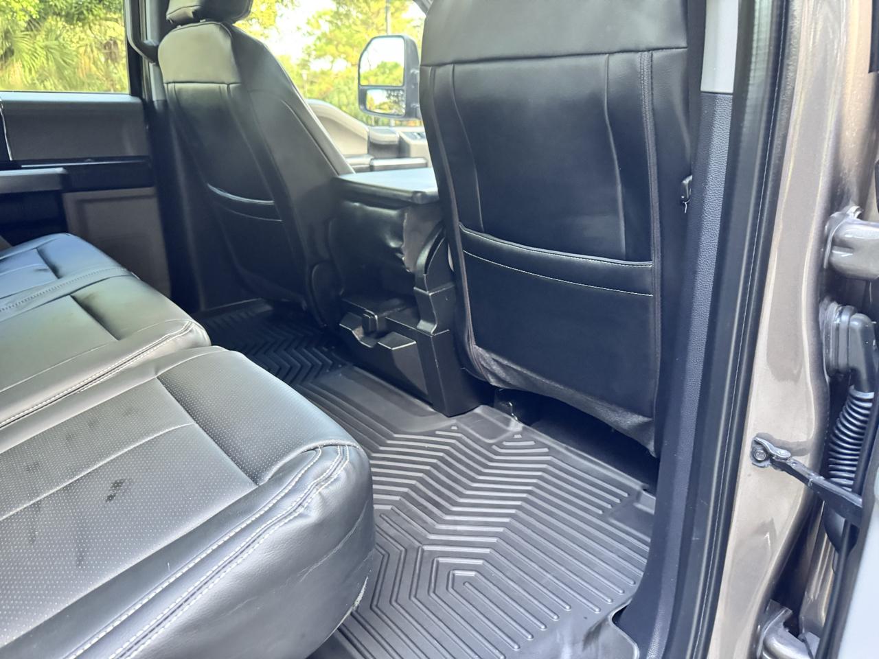 Ford Super Duty F-350 SRW  2021