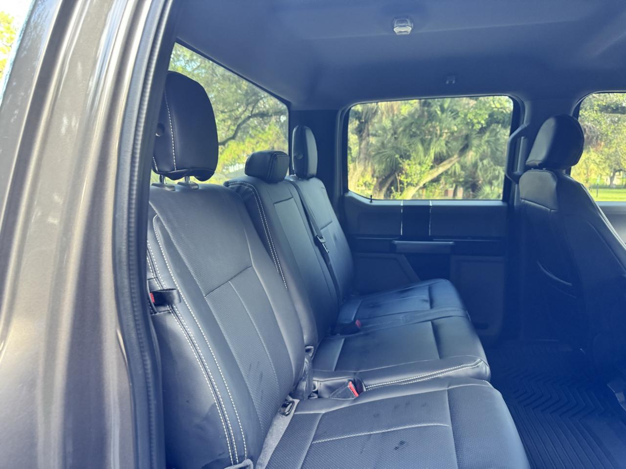 Ford Super Duty F-350 SRW  2021