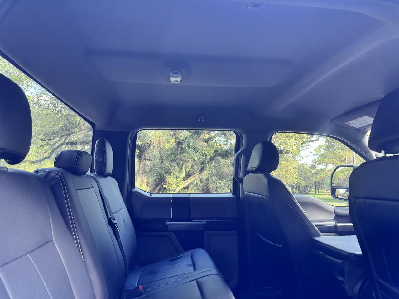 Ford Super Duty F-350 SRW  2021