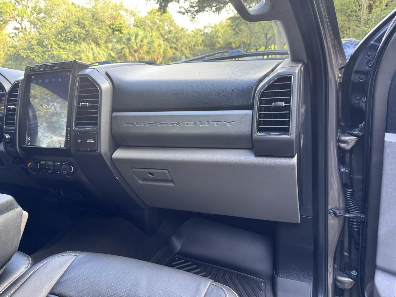 Ford Super Duty F-350 SRW  2021