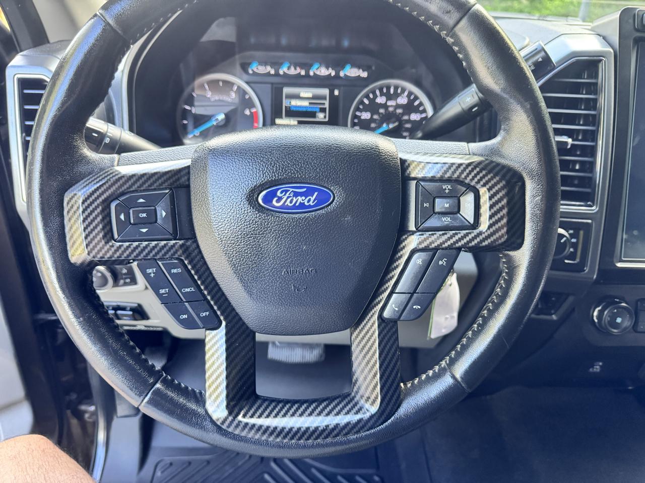 Ford Super Duty F-350 SRW  2021