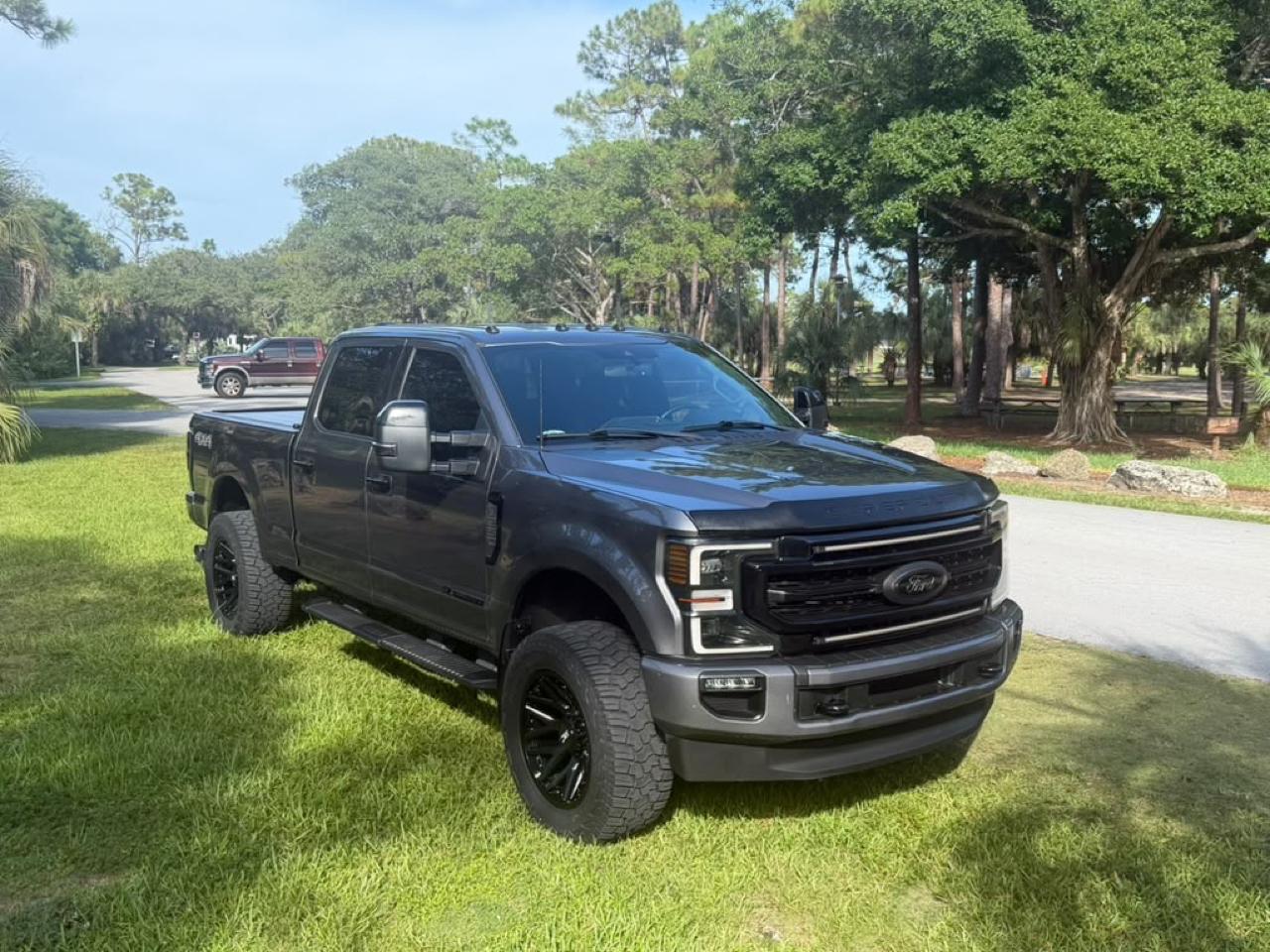 Ford Super Duty F-250 SRW 4WD Crew Cab 156" Lariat 2022