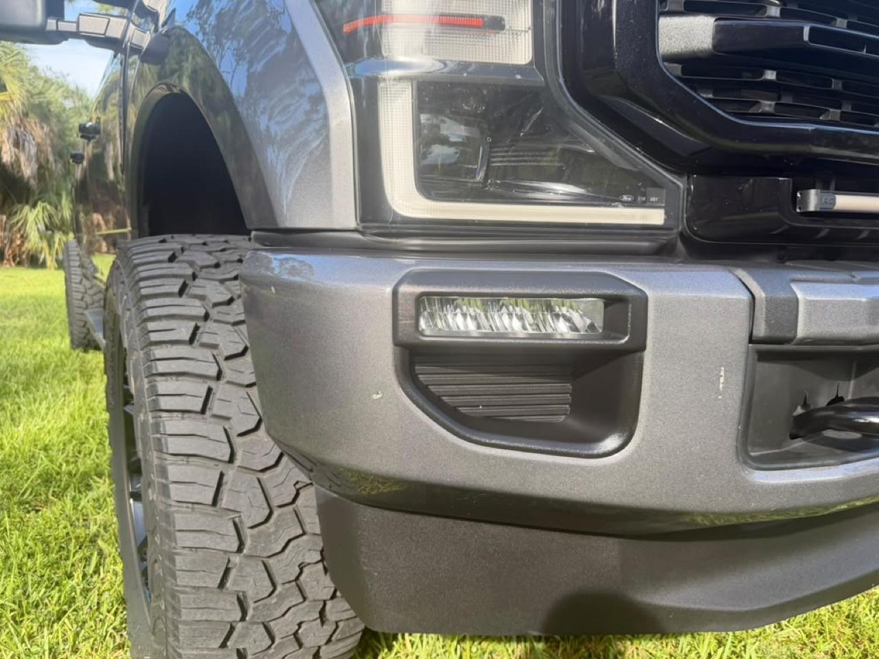 Ford Super Duty F-250 SRW 4WD Crew Cab 156" Lariat 2022