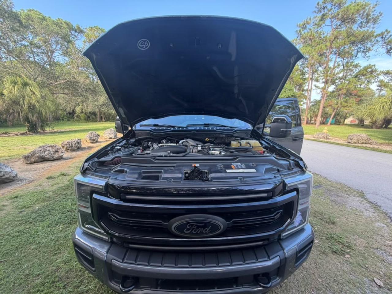 Ford Super Duty F-250 SRW 4WD Crew Cab 156" Lariat 2022