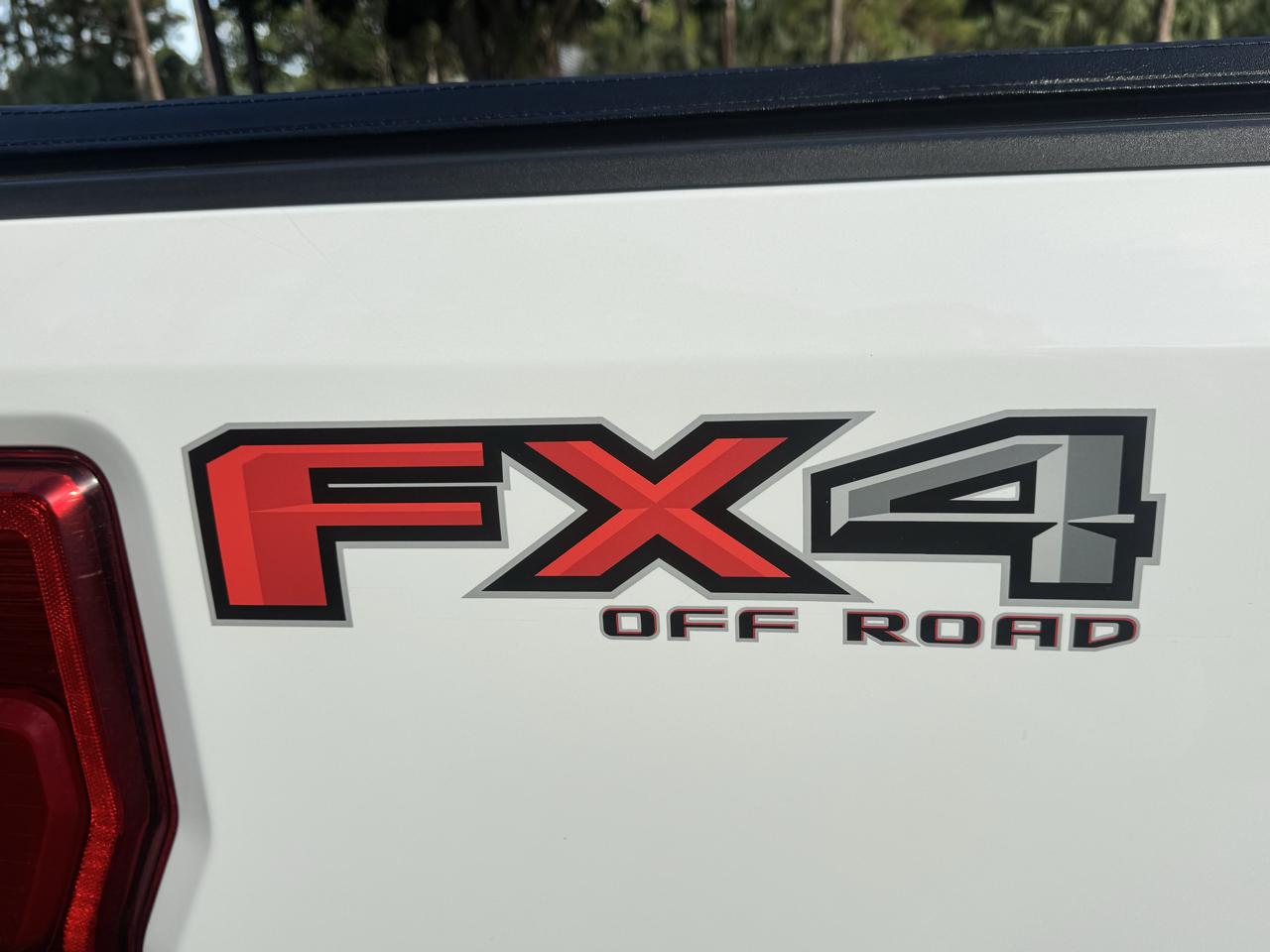 Ford Super Duty F-250 SRW  2022