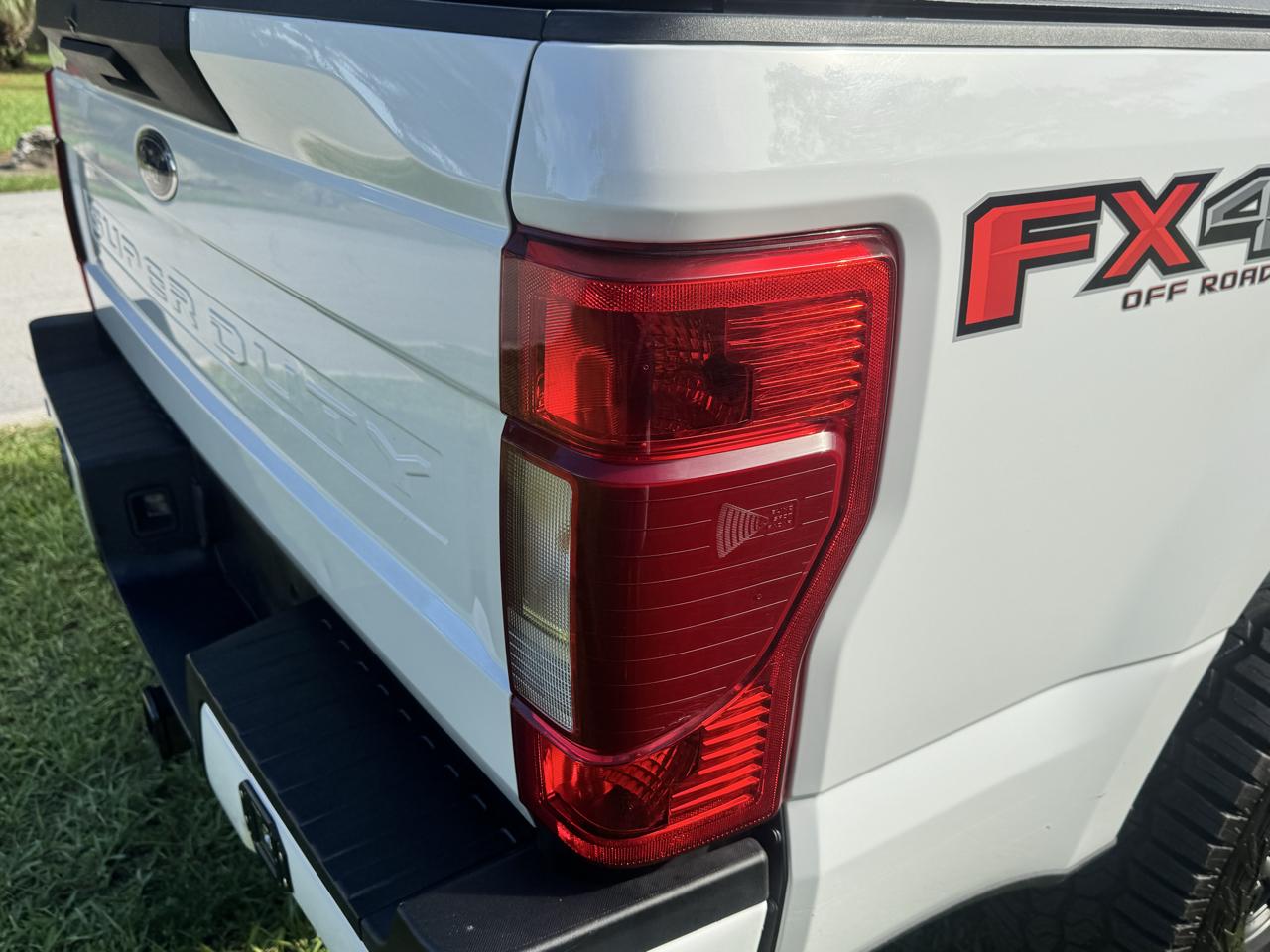 Ford Super Duty F-250 SRW  2022