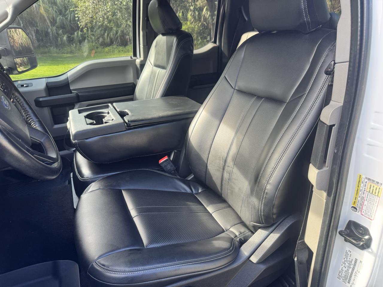 Ford Super Duty F-250 SRW  2022
