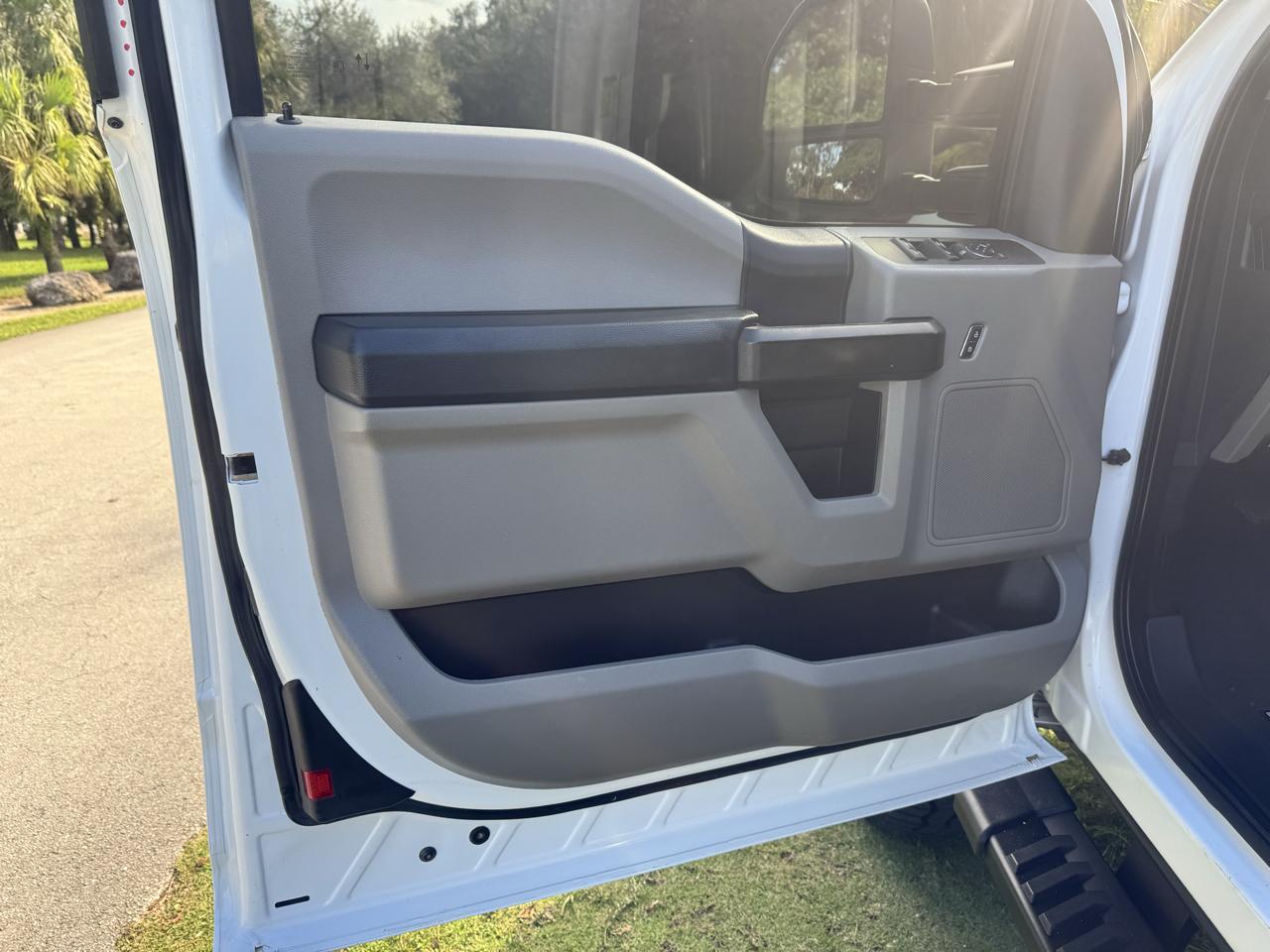 Ford Super Duty F-250 SRW  2022