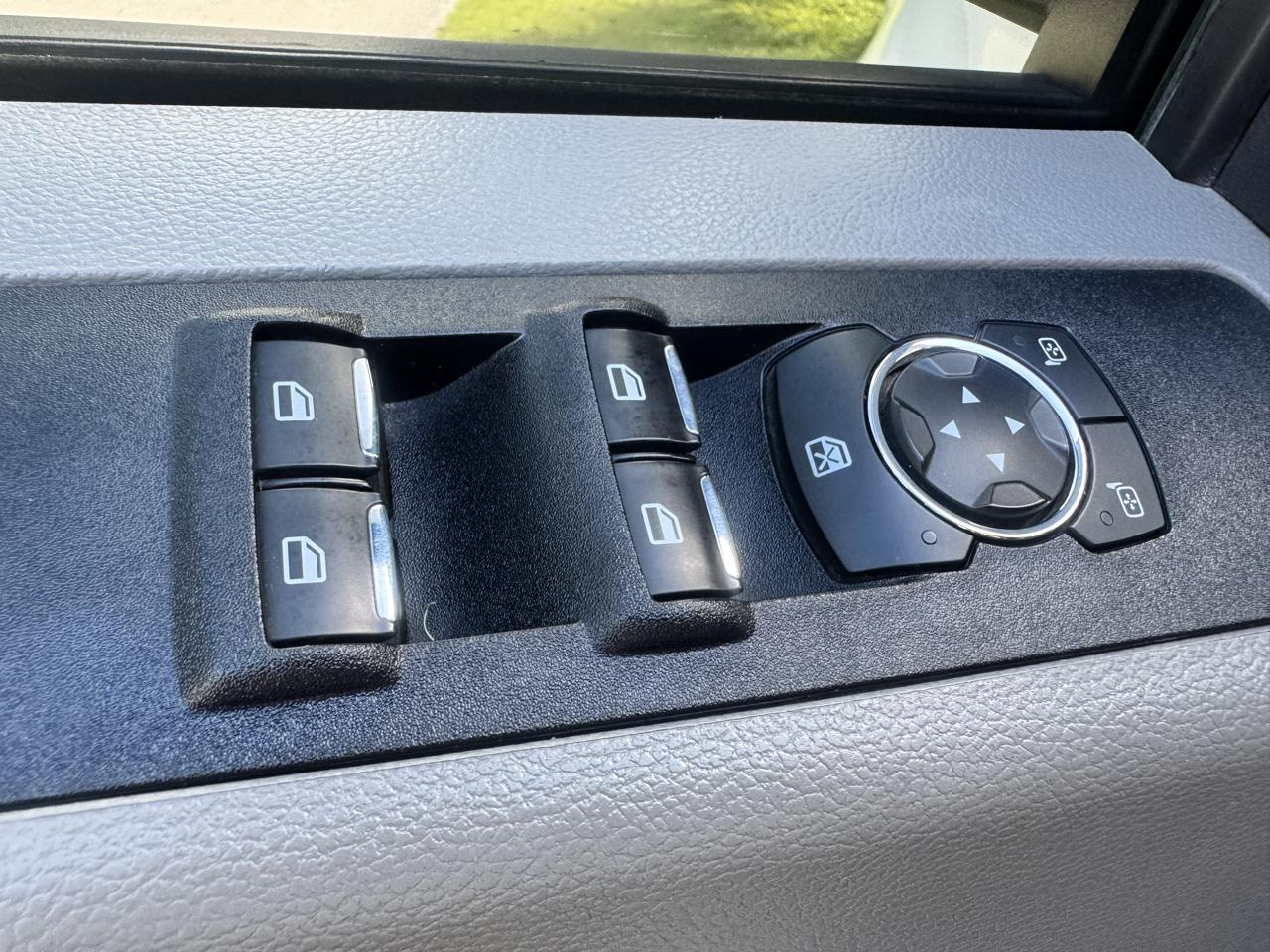 Ford Super Duty F-250 SRW  2022