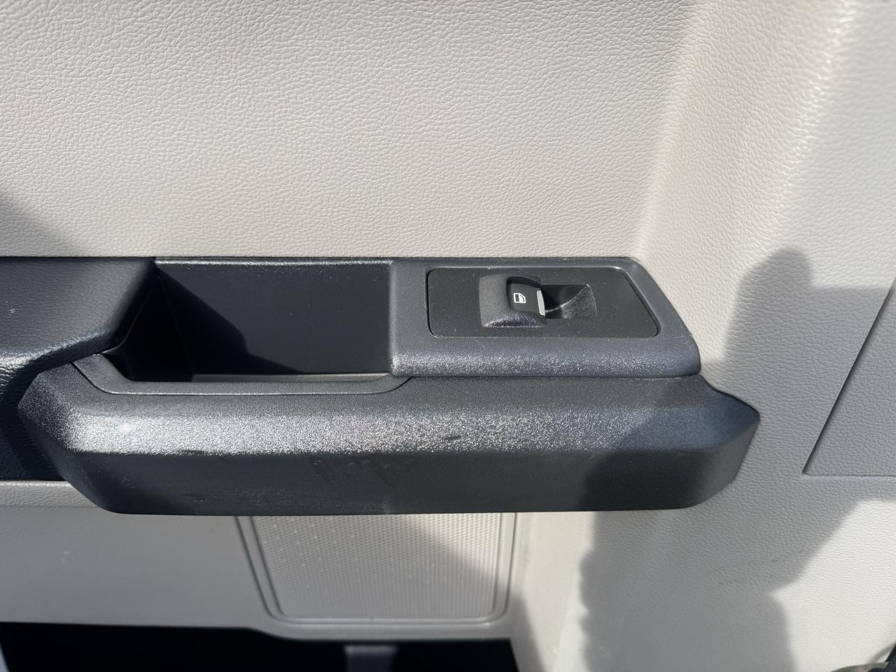 Ford Super Duty F-250 SRW  2022