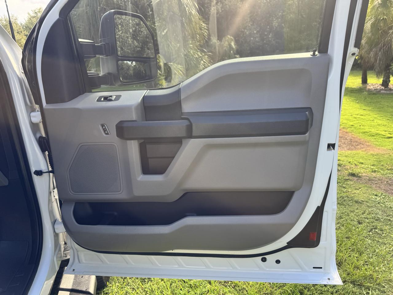 Ford Super Duty F-250 SRW  2022