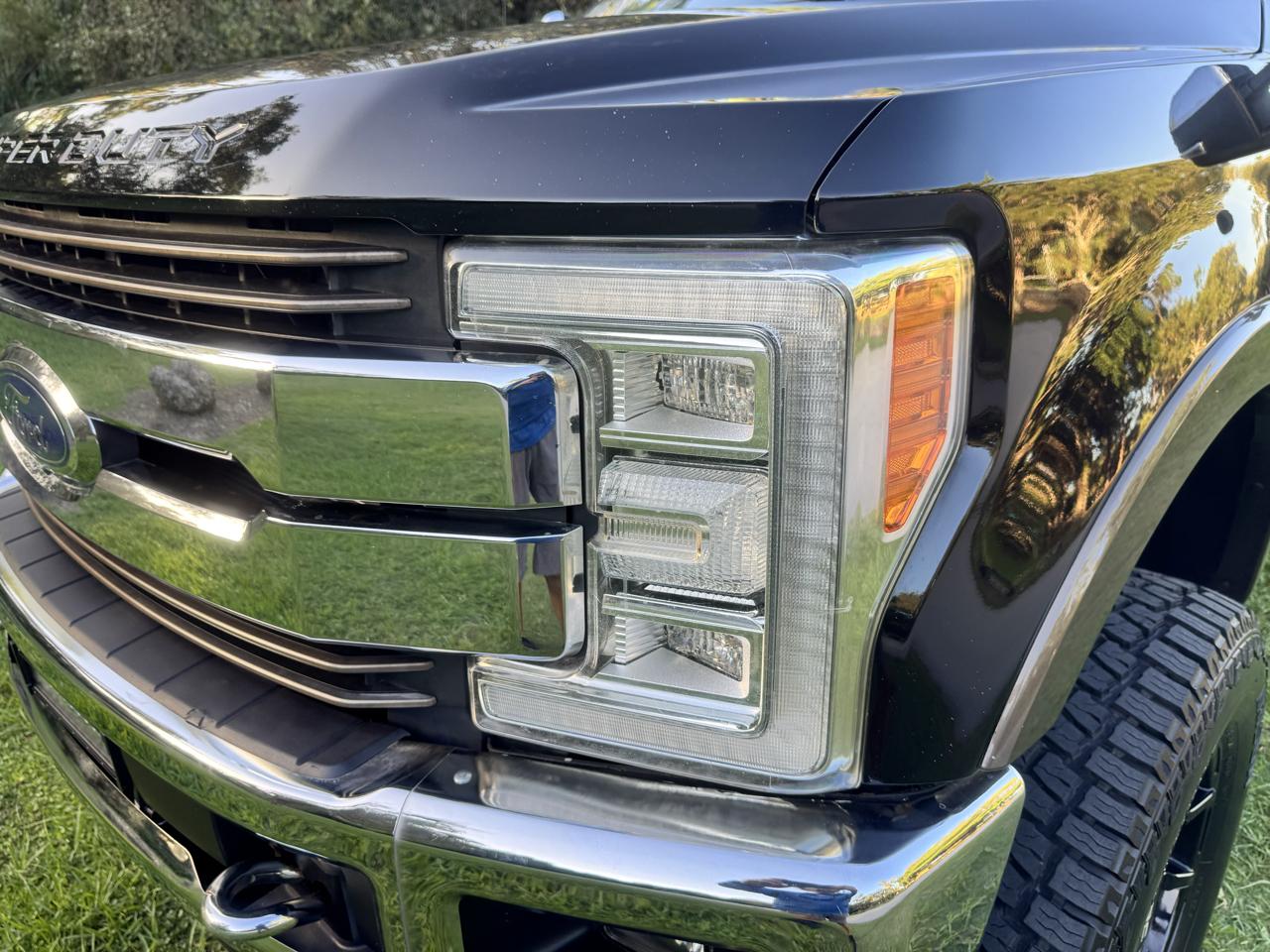 Ford Super Duty F-250 SRW King Ranch 4WD Crew Cab 8' Box 2017