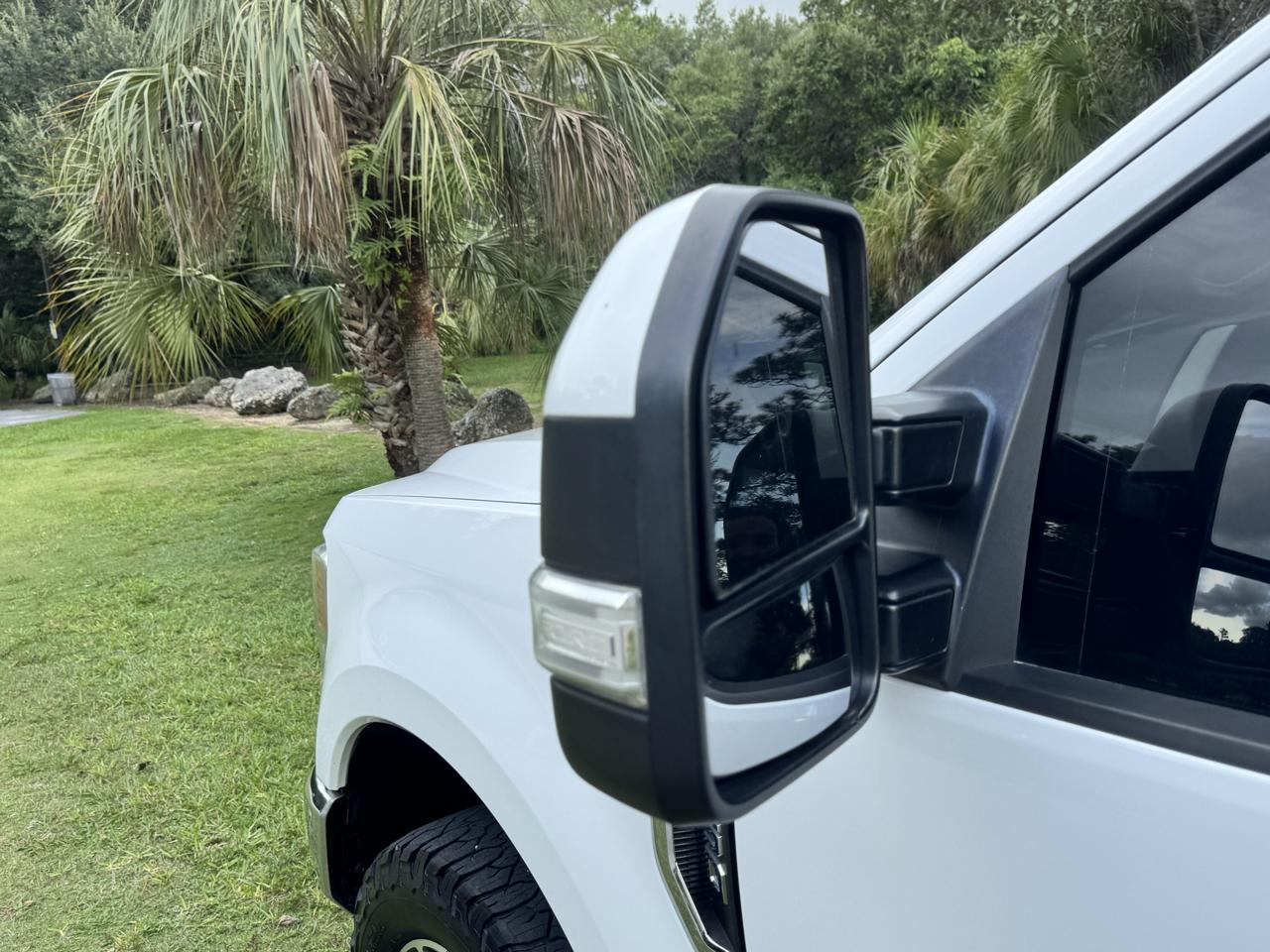 Ford Super Duty F-250 SRW Lariat 4WD Crew Cab 6.75' Box 2021