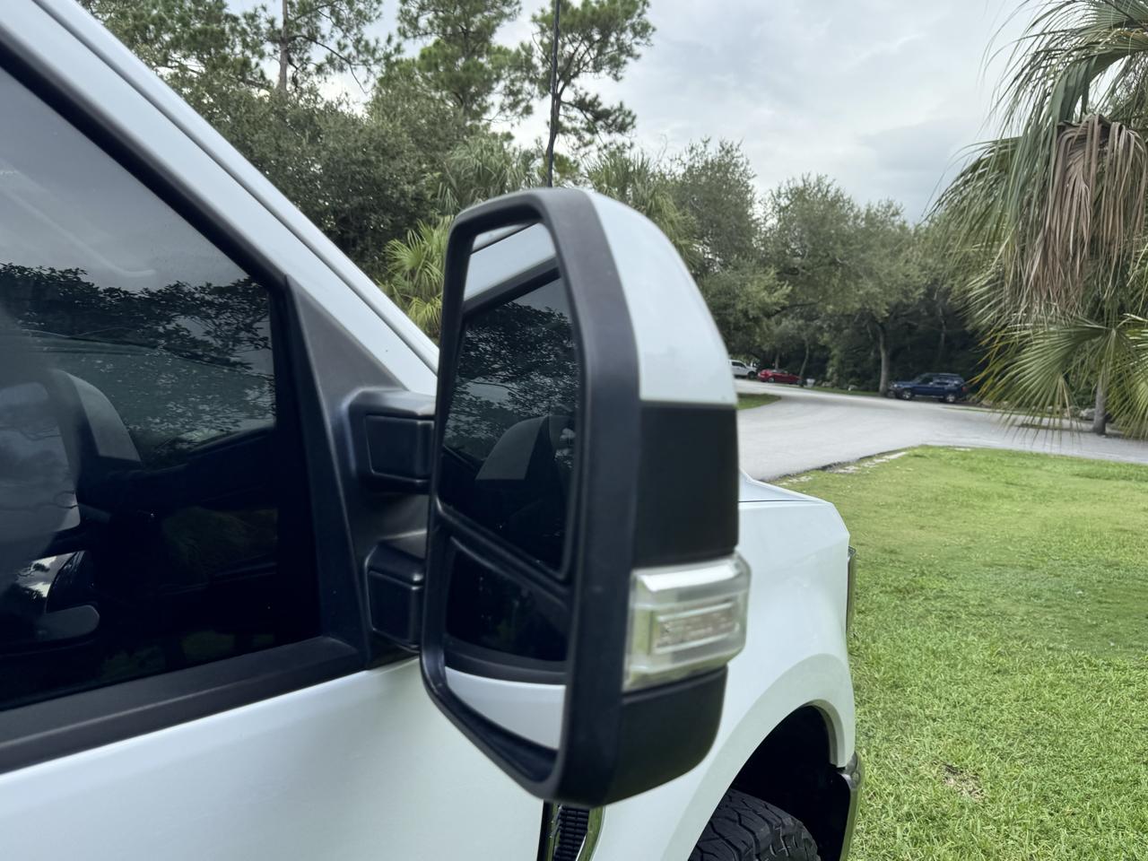 Ford Super Duty F-250 SRW Lariat 4WD Crew Cab 6.75' Box 2021