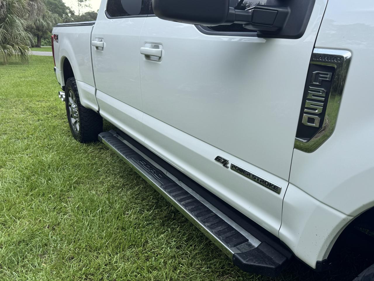 Ford Super Duty F-250 SRW Lariat 4WD Crew Cab 6.75' Box 2021