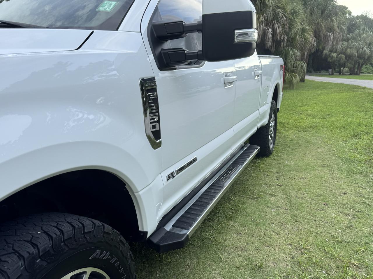 Ford Super Duty F-250 SRW Lariat 4WD Crew Cab 6.75' Box 2021