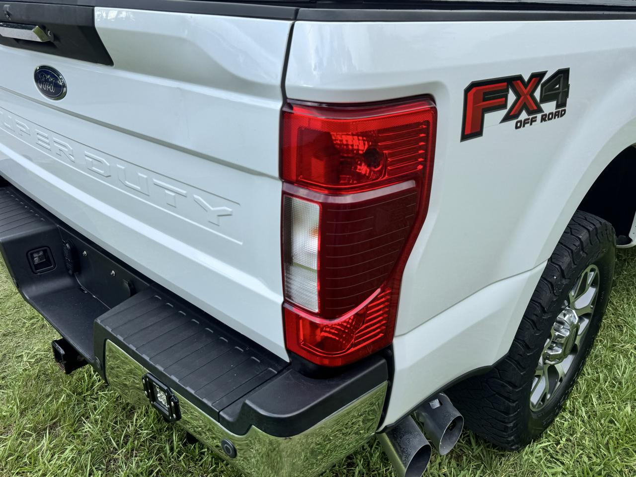 Ford Super Duty F-250 SRW Lariat 4WD Crew Cab 6.75' Box 2021