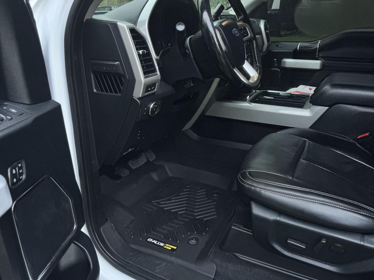 Ford Super Duty F-250 SRW Lariat 4WD Crew Cab 6.75' Box 2021