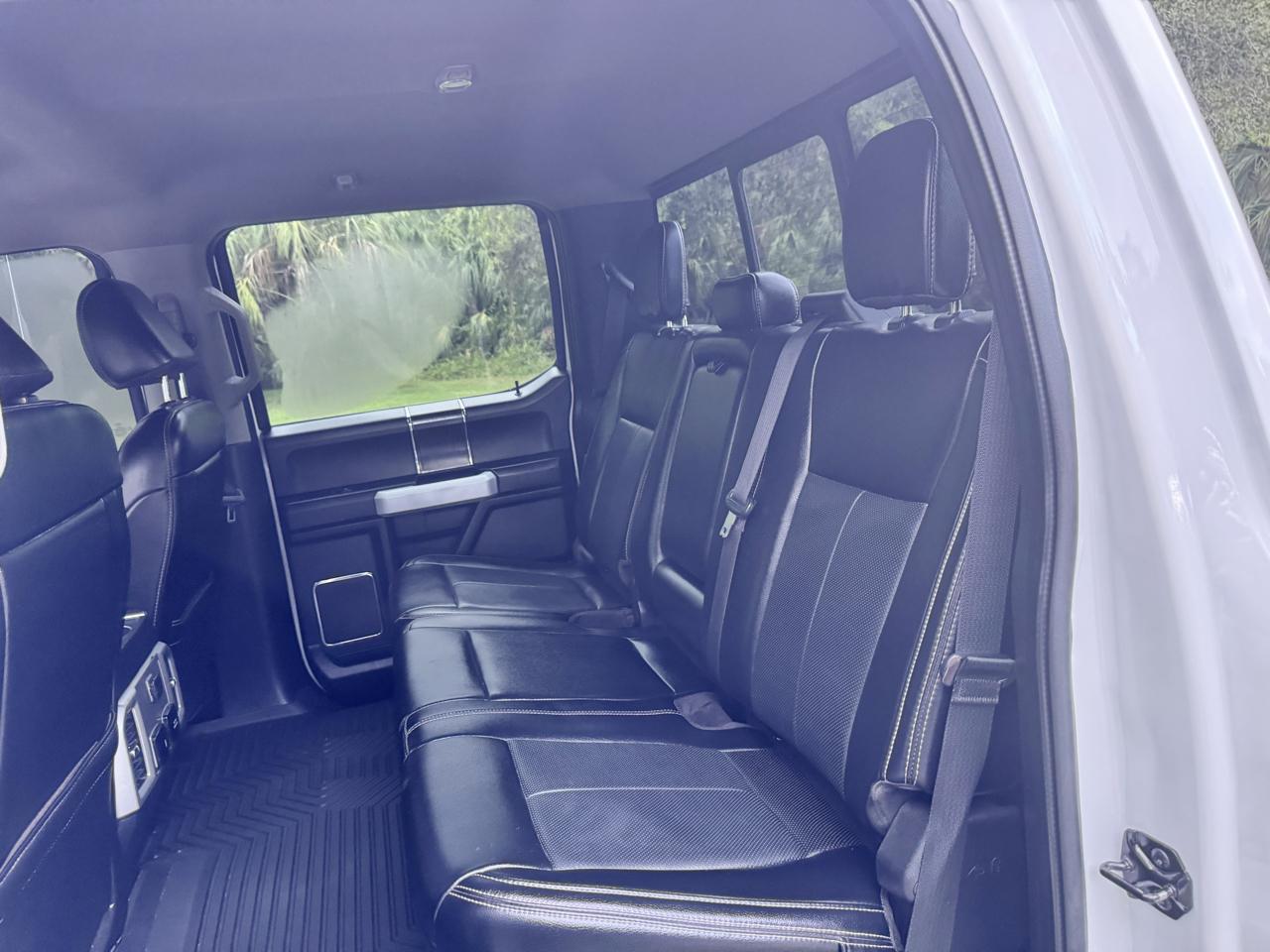 Ford Super Duty F-250 SRW Lariat 4WD Crew Cab 6.75' Box 2021