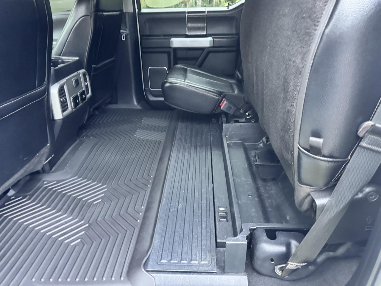 Ford Super Duty F-250 SRW Lariat 4WD Crew Cab 6.75' Box 2021