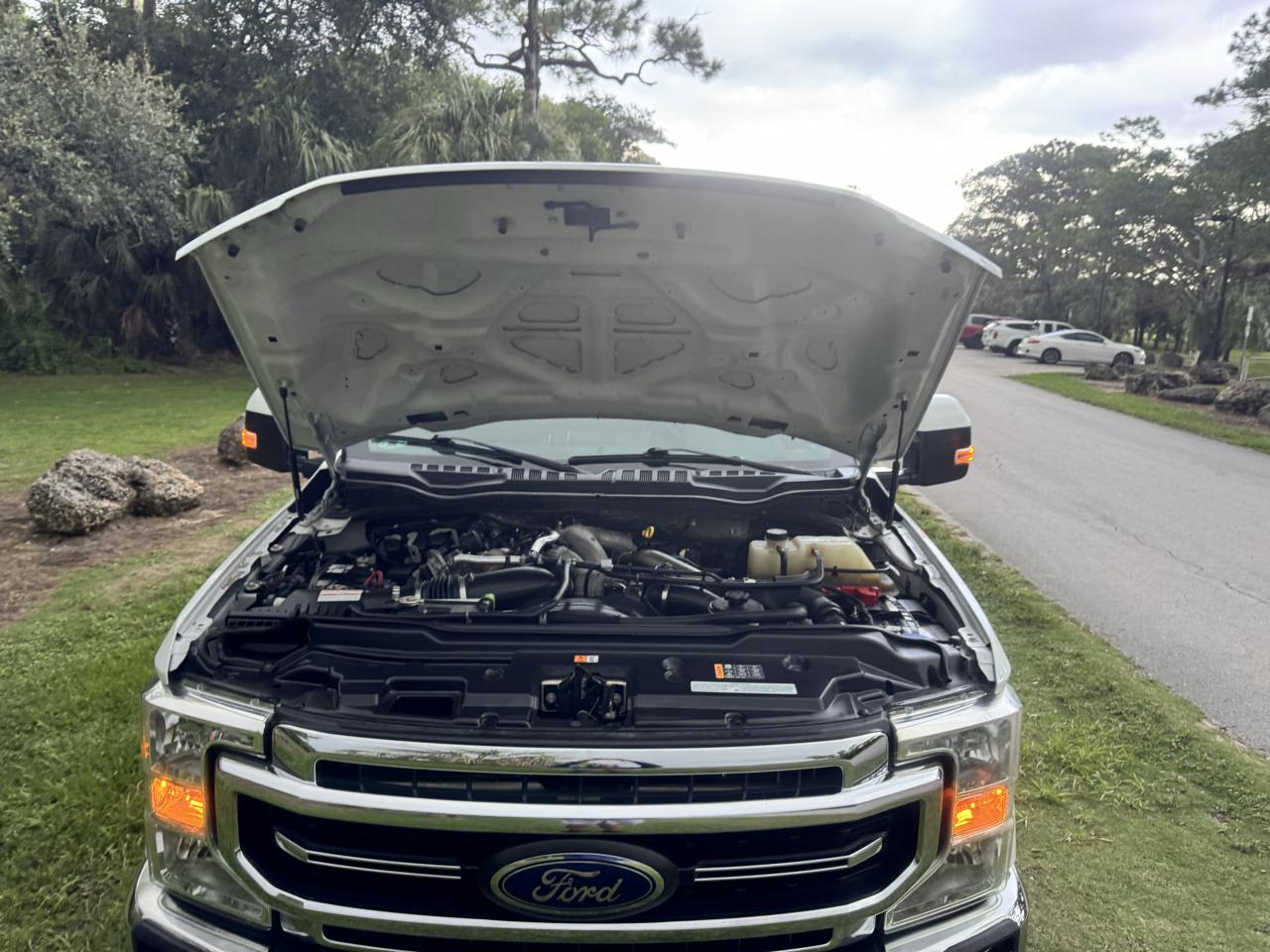 Ford Super Duty F-250 SRW Lariat 4WD Crew Cab 6.75' Box 2021