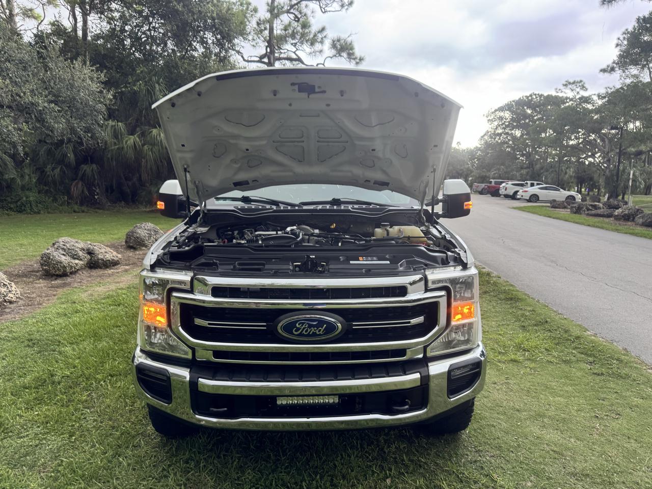 Ford Super Duty F-250 SRW Lariat 4WD Crew Cab 6.75' Box 2021