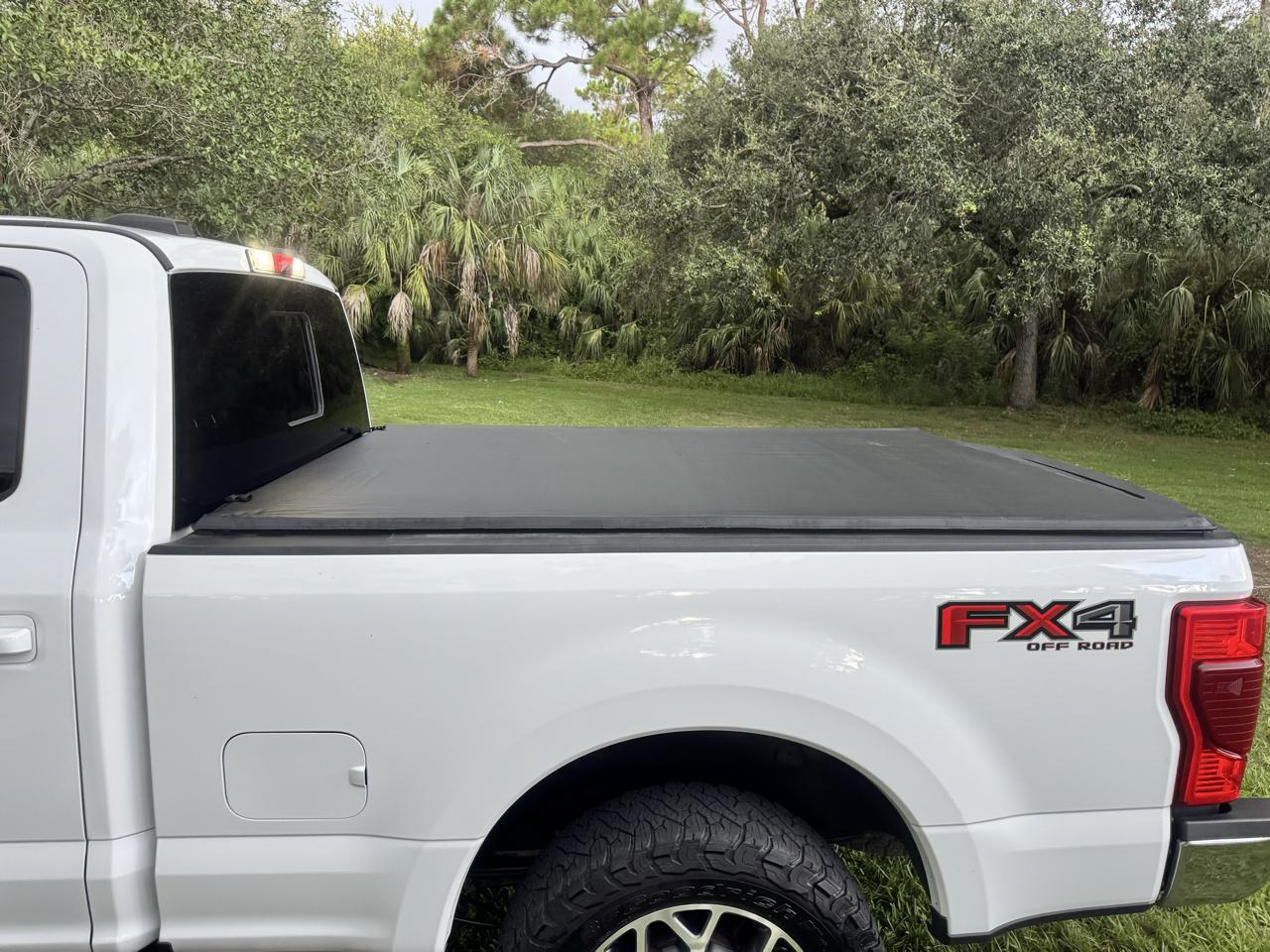 Ford Super Duty F-250 SRW Lariat 4WD Crew Cab 6.75' Box 2021