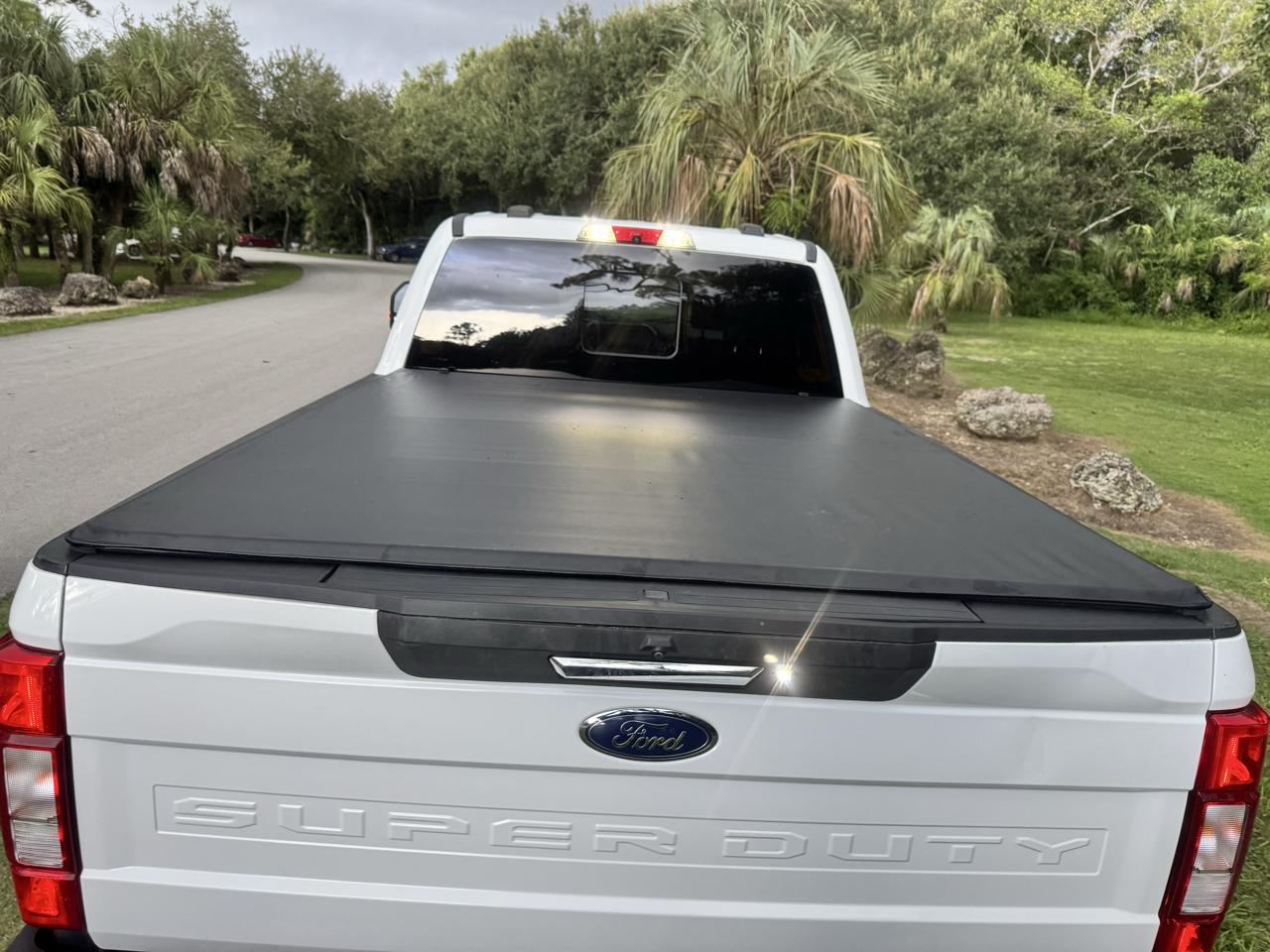 Ford Super Duty F-250 SRW Lariat 4WD Crew Cab 6.75' Box 2021