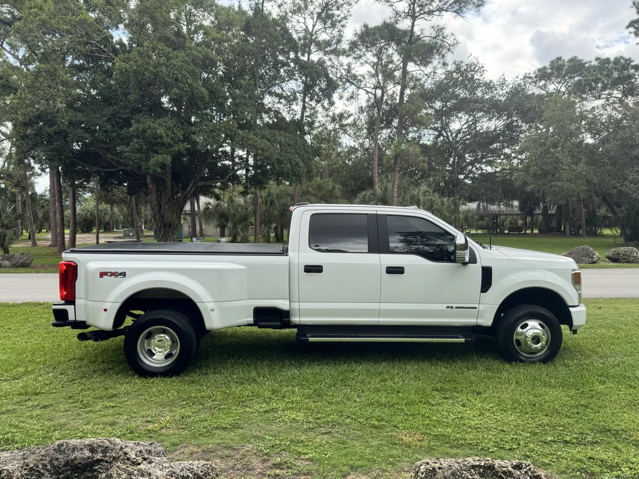 Ford Super Duty F-350 DRW  2022