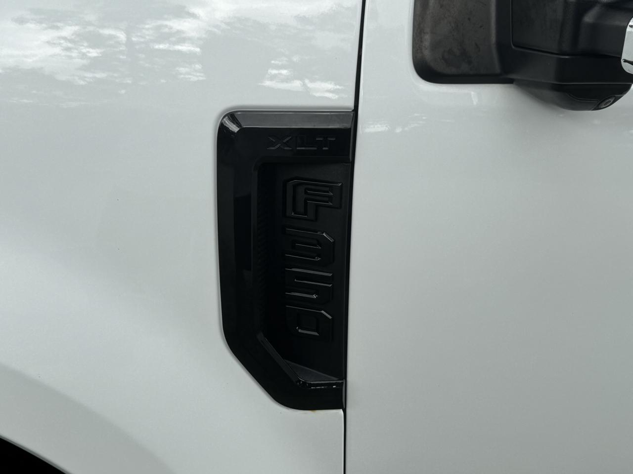 Ford Super Duty F-350 DRW  2022