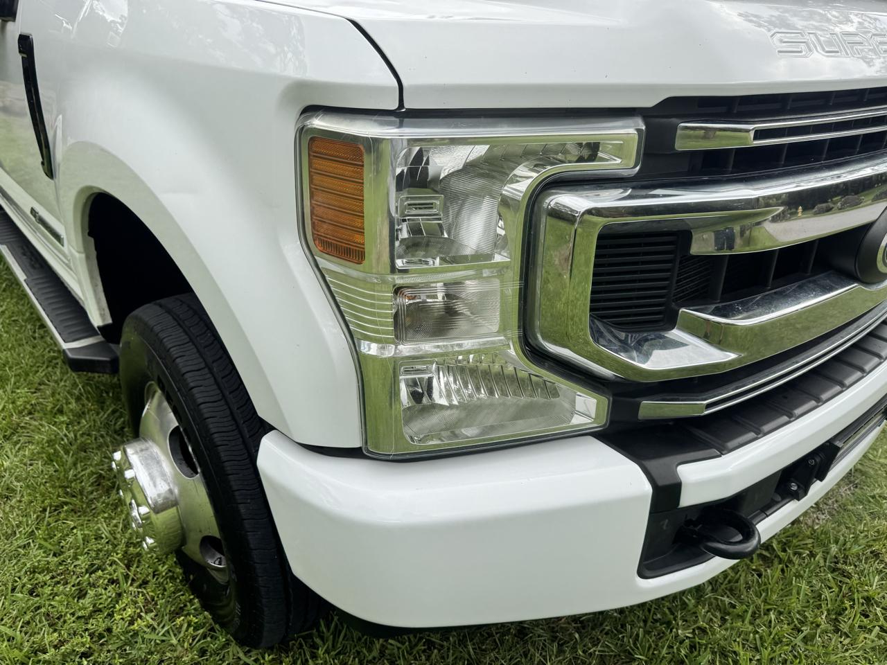 Ford Super Duty F-350 DRW  2022