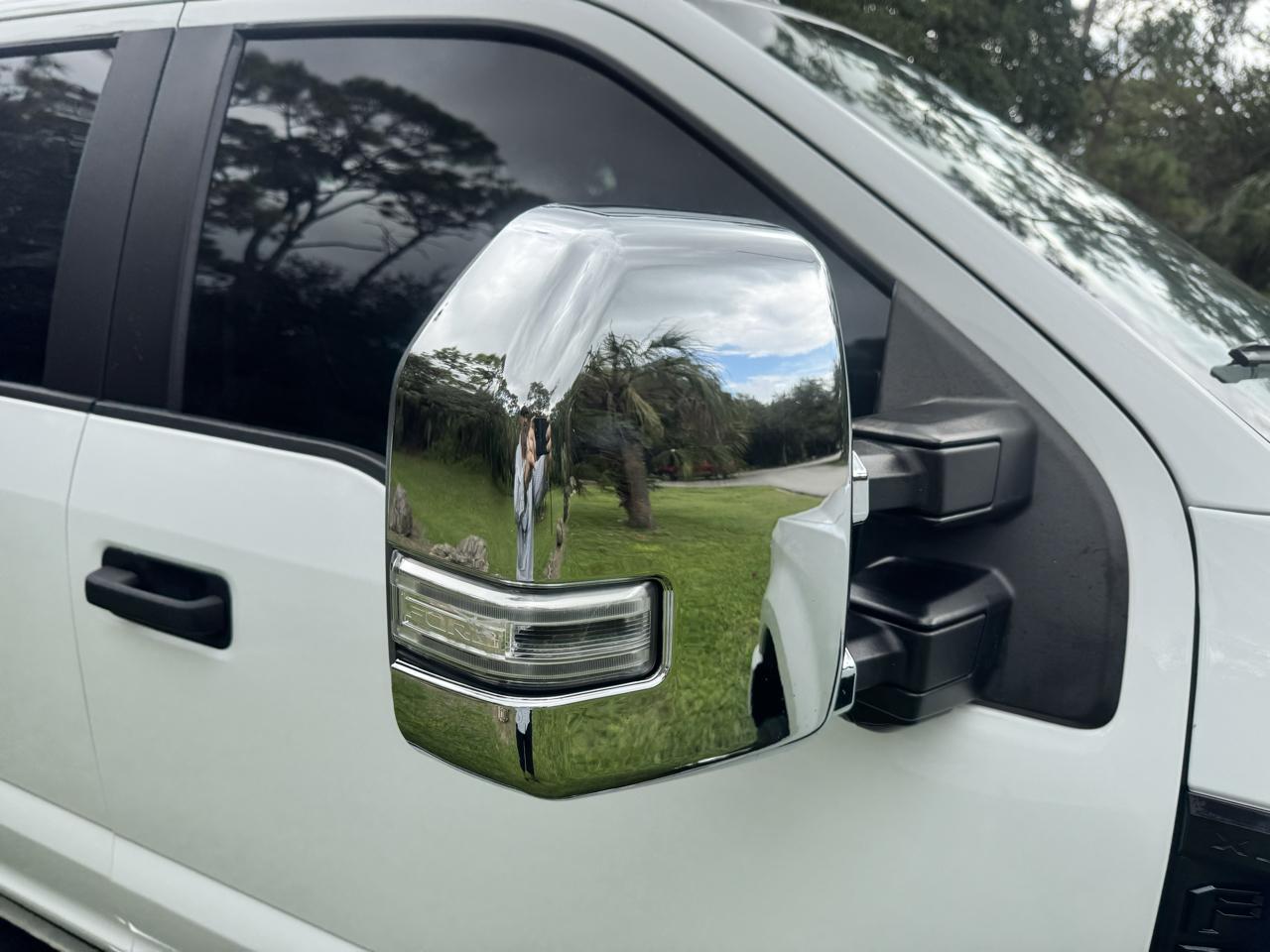 Ford Super Duty F-350 DRW  2022