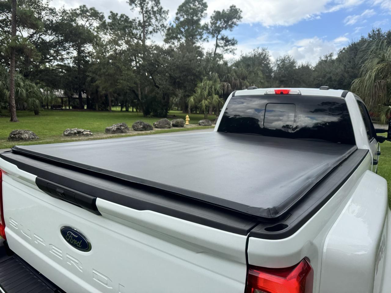 Ford Super Duty F-350 DRW  2022