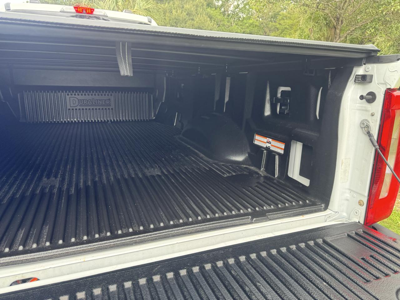Ford Super Duty F-350 DRW  2022