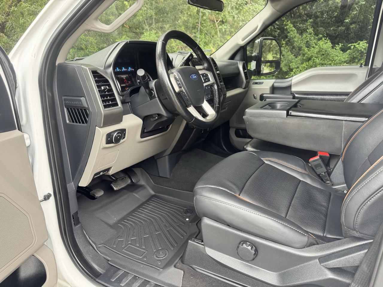 Ford Super Duty F-350 DRW  2022