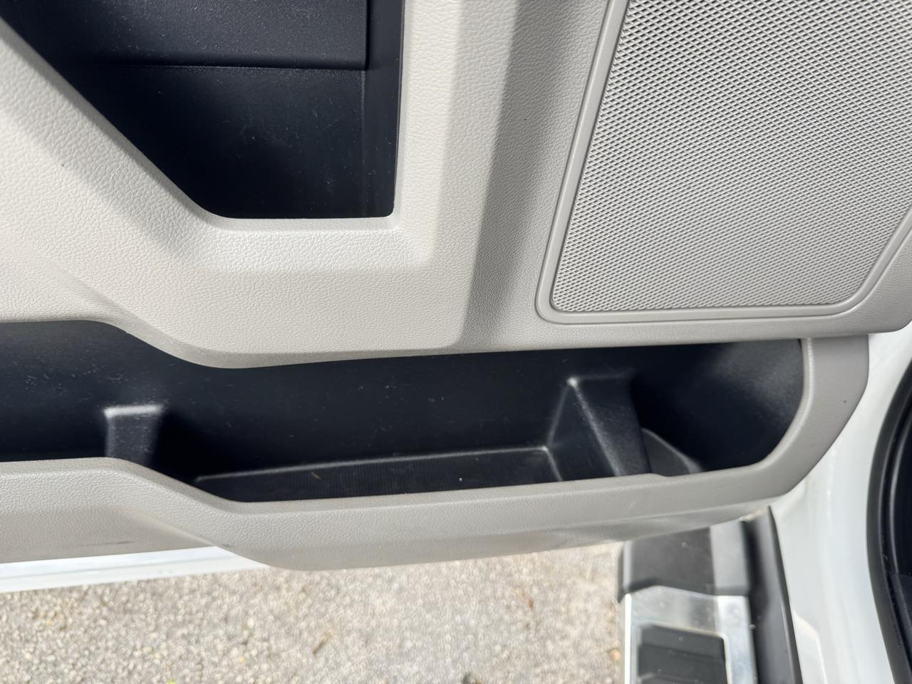Ford Super Duty F-350 DRW  2022